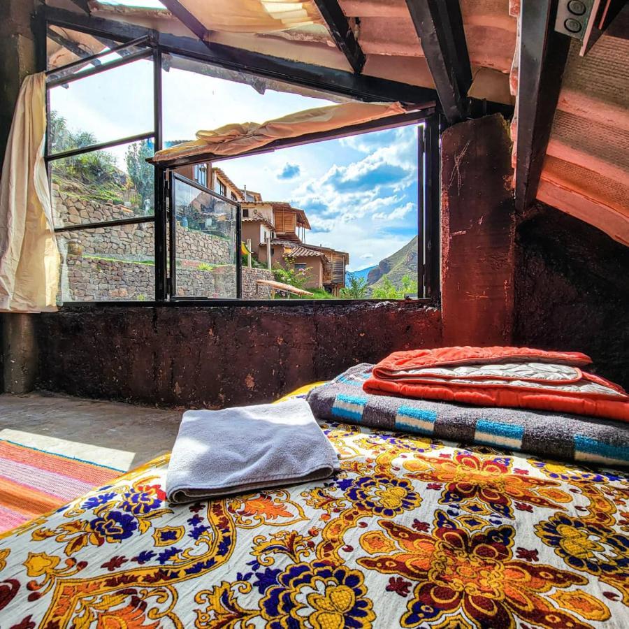 Wolf Totem Steam Punk Guesthouse Pisac Exterior foto