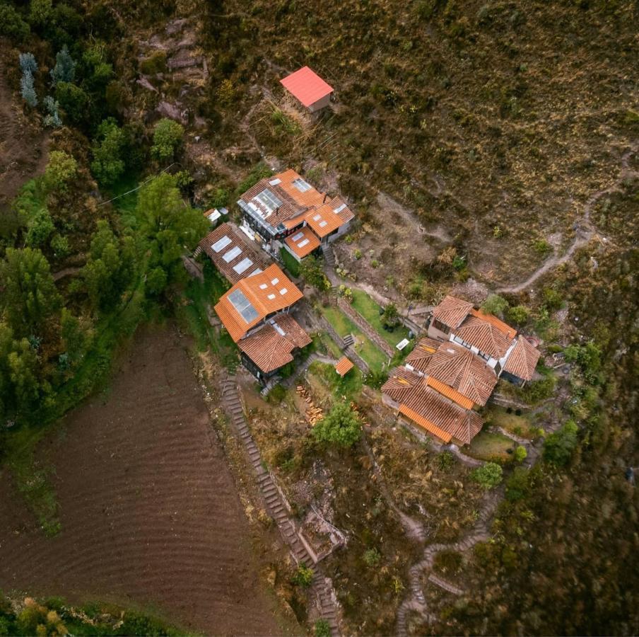 Wolf Totem Steam Punk Guesthouse Pisac Exterior foto